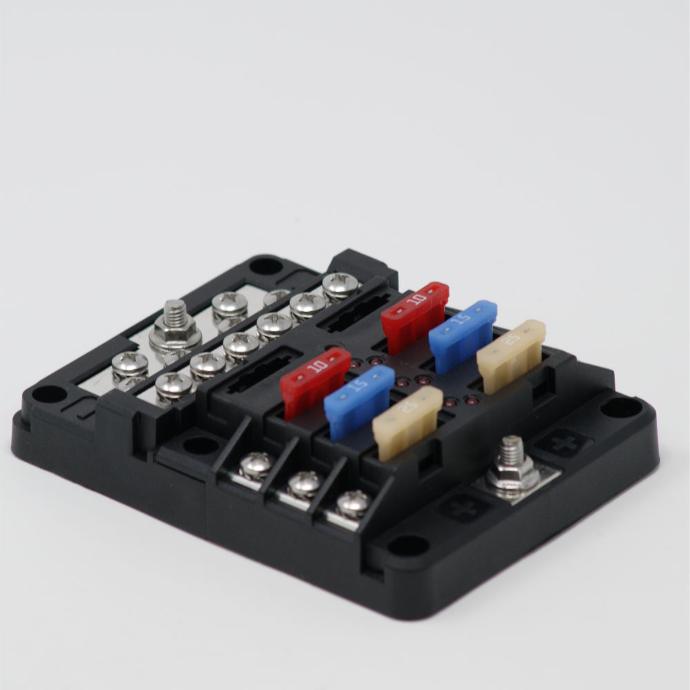 6-Circuit Fuse Block w/ Ground