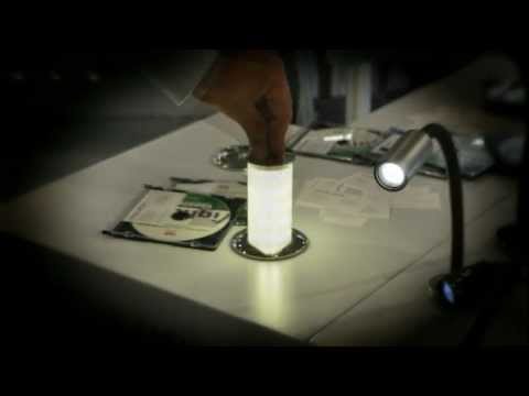 Quick Secret 3W Retractable Lamp w/Automatic Switch IP66 Mirrored Chrome Finish - Warm White LED